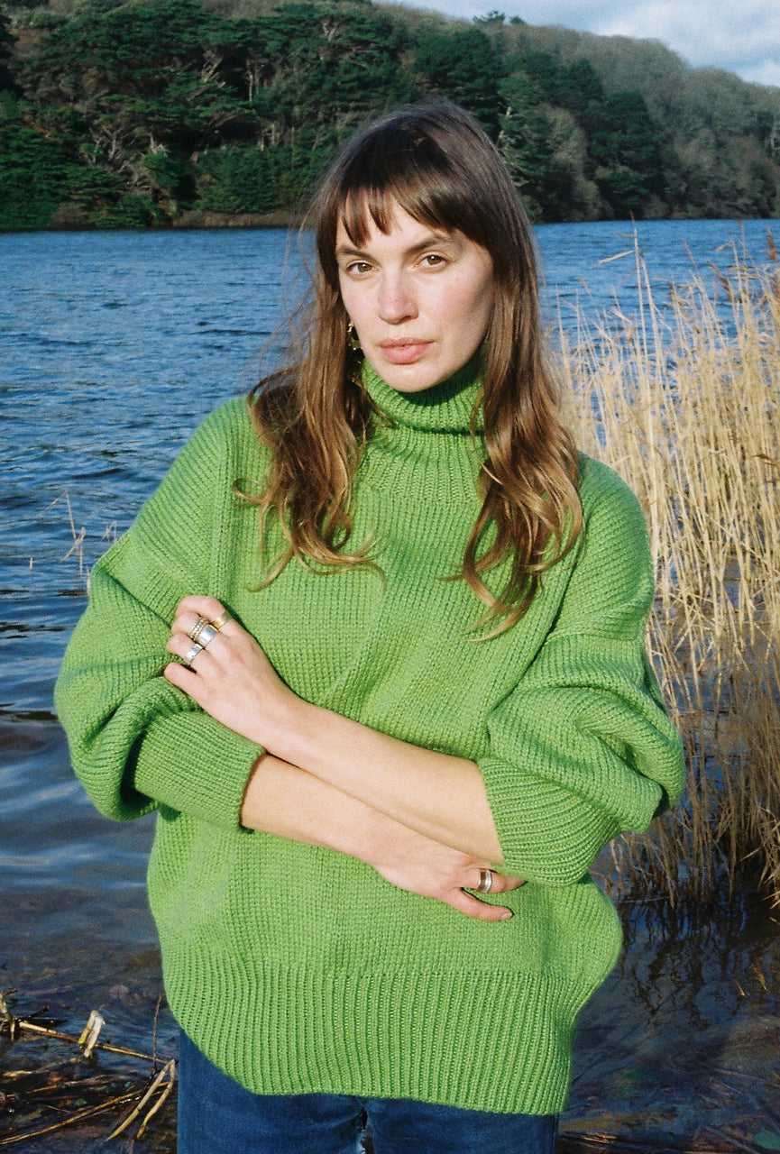 NORA turtleneck / highland wool / lemongrass / sample