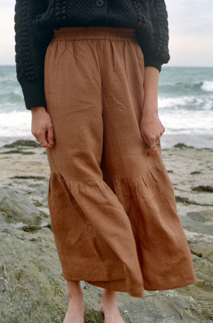 PALOMA ruffle trousers / indian linen / cinnamon