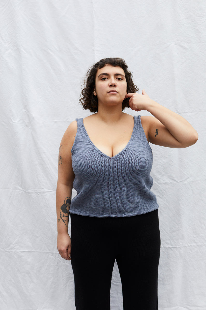 SOLITO vest / organic cotton / berry lassi