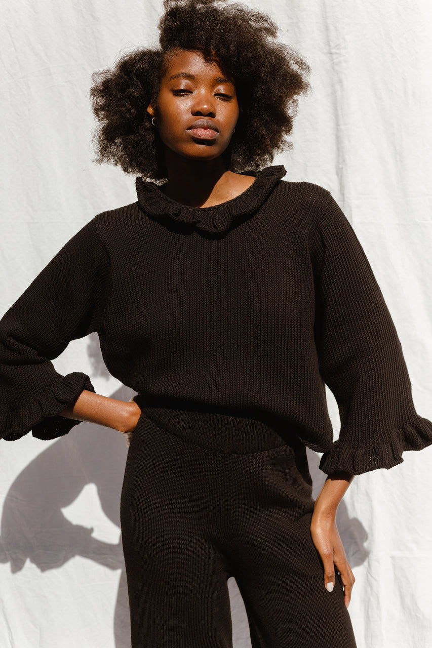 FIORELLA ruffle jumper / organic cotton / black