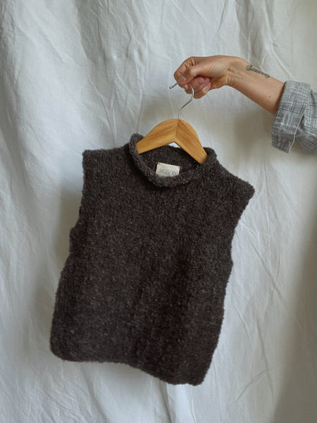 TINO kids fluff vest / alpaca & wool boucle / dark oak