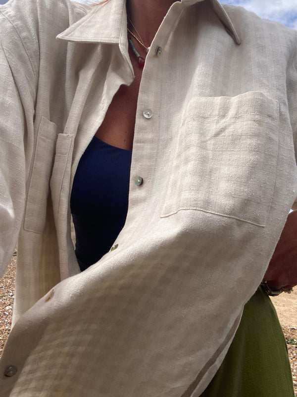 SANTIAGO big shirt / organic indian cotton & natural indian silk / cream & oat chequered