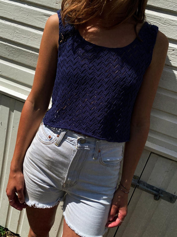 CANDELA lace vest / organic cotton / mirtillo