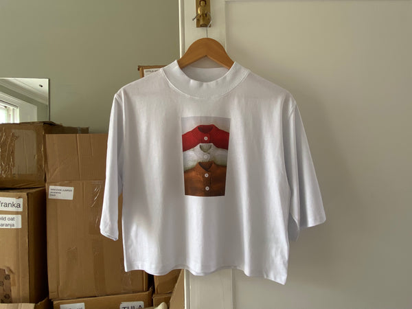 CAMISETA / cotton t-shirt / carmen on white
