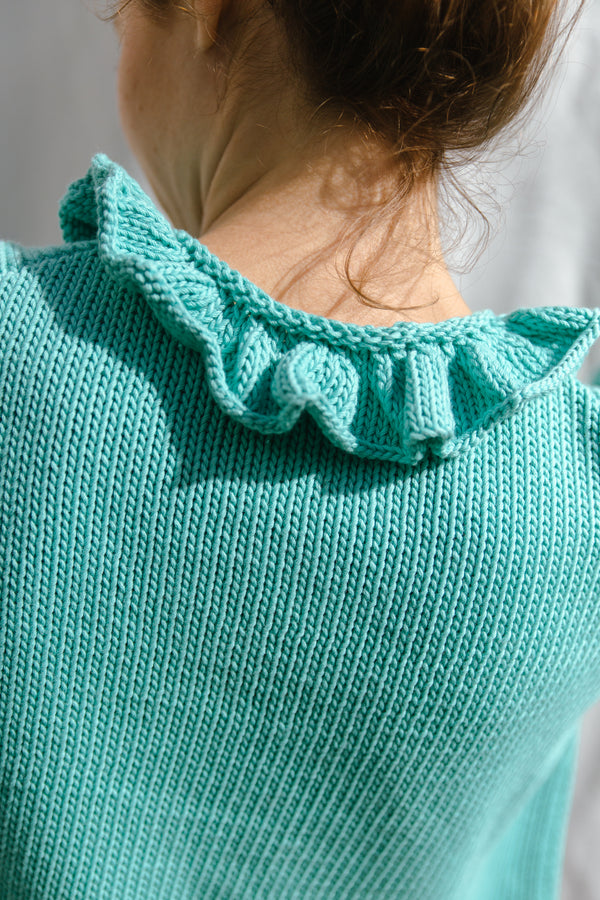FIORELLA ruffle jumper / organic cotton / turquesa / sample