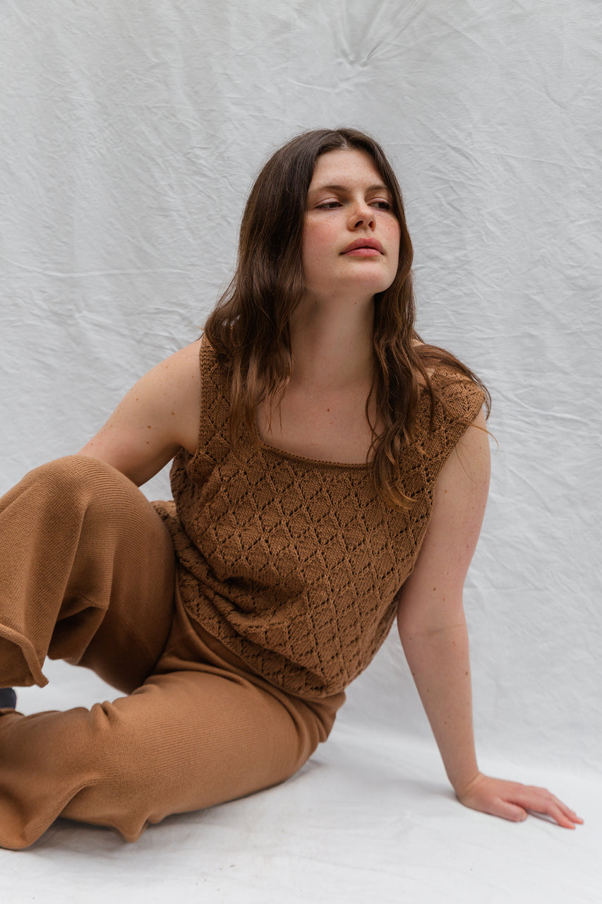 LINA vest / organic cotton / carob