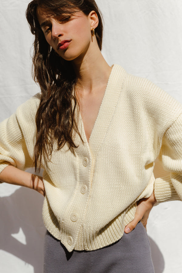 VALERIA cardigan / organic cotton / milk
