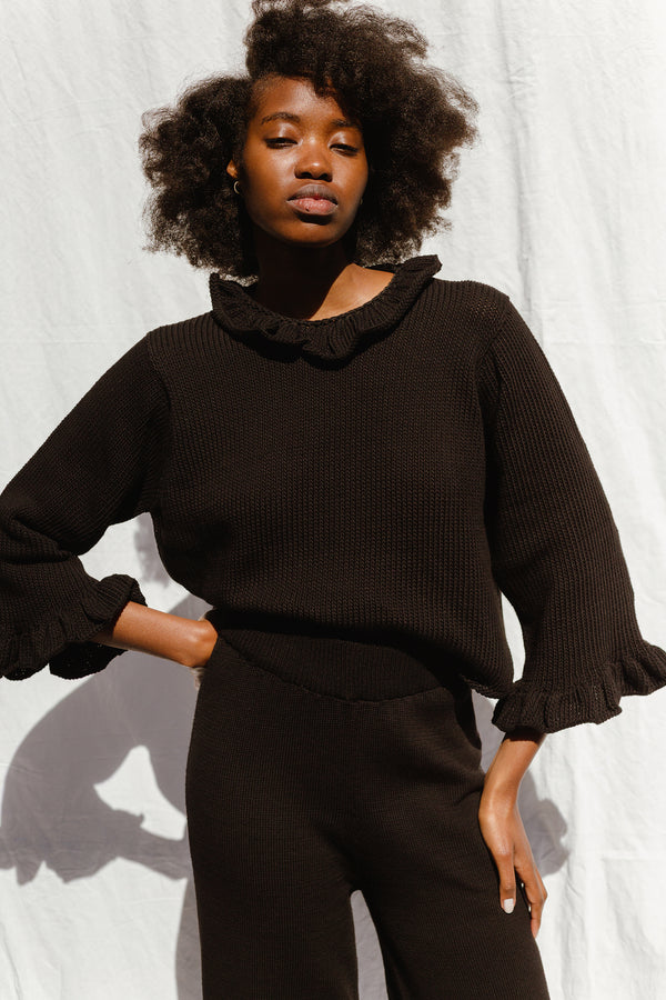 FIORELLA ruffle jumper / organic cotton / black