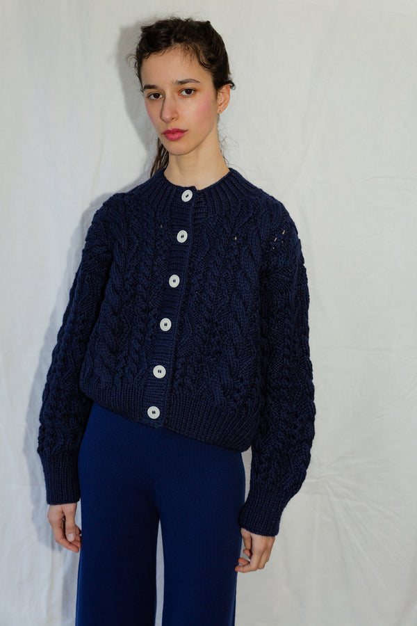 MILAGRO cardigan / highland wool / medianoche