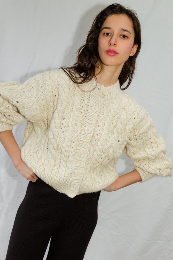 MILAGRO cardigan / highland wool / milk
