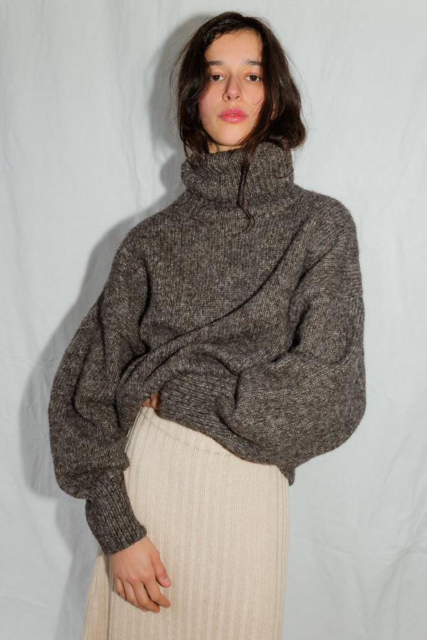 MINI NORA turtleneck / alpaca & pima cotton / kukicha