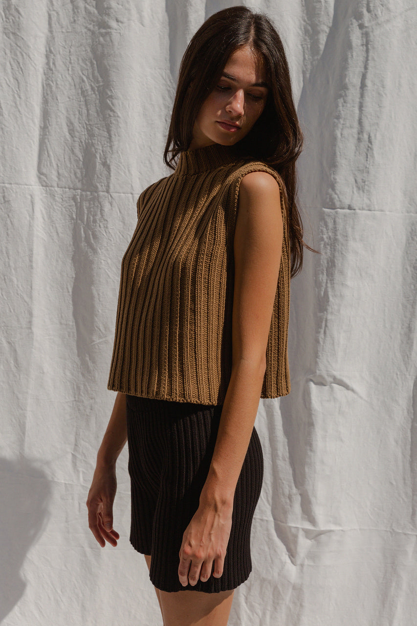 RIO vest / organic cotton / carob