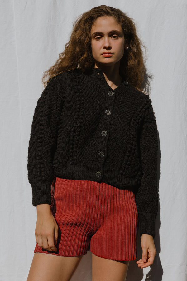 EWA cardigan / highland wool / black