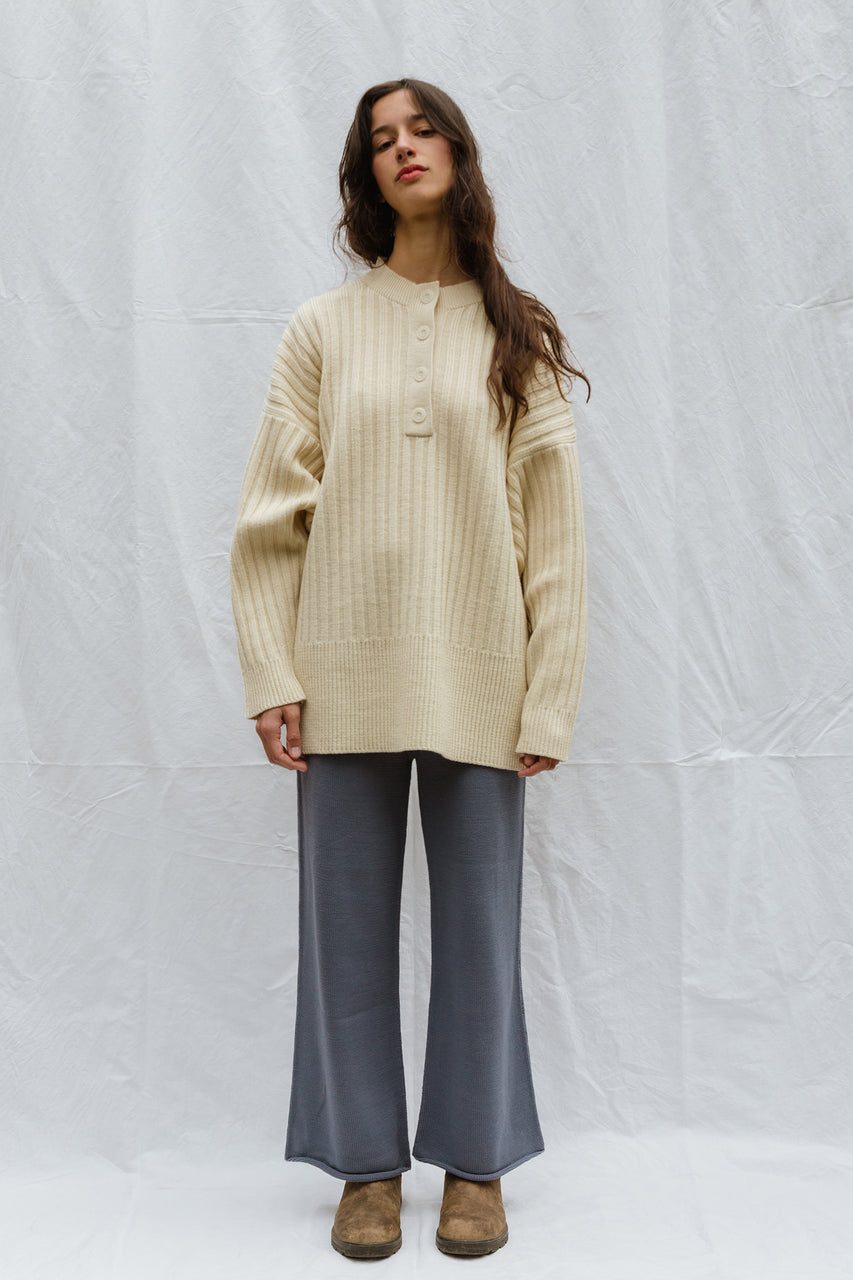 PAZ ribbed jumper / highland wool / milk