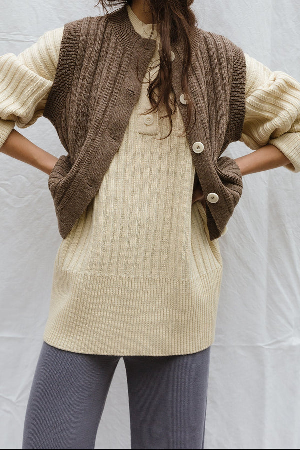 OTTILIA ribbed vest cardigan / highland wool / walnut