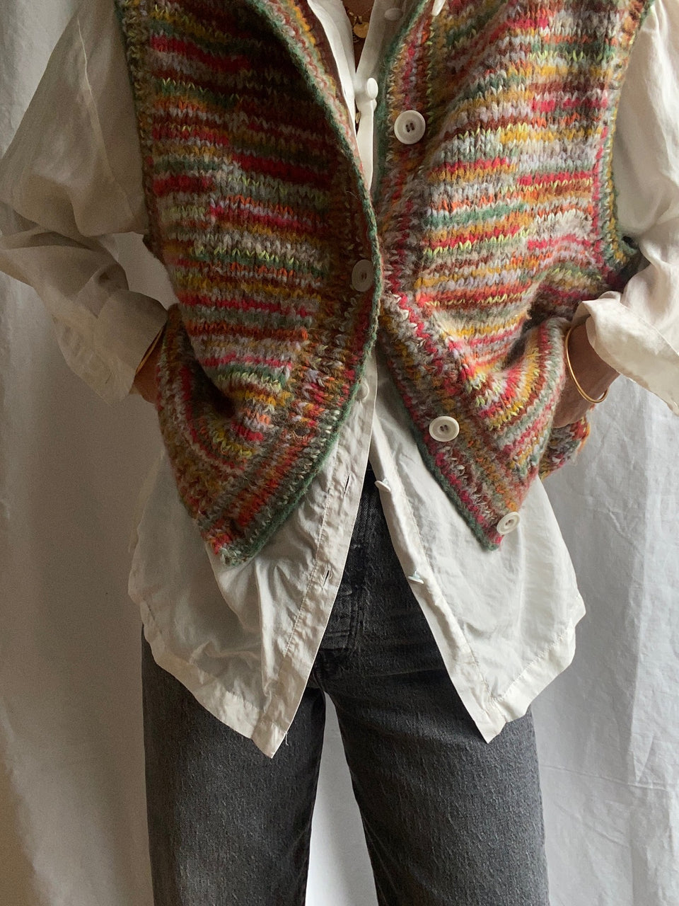 CONFETTI no waste vest cardigan / carob