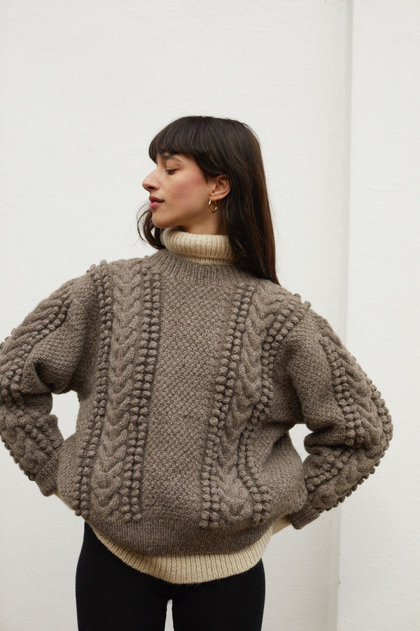 EWA jumper / highland wool / smoked amber