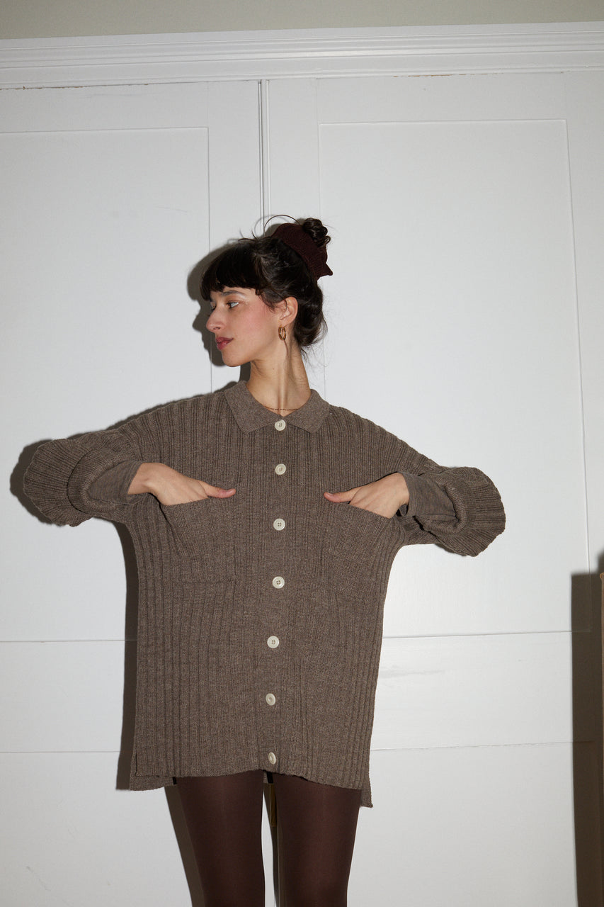 NENNA shirt / highland wool / walnut / sample