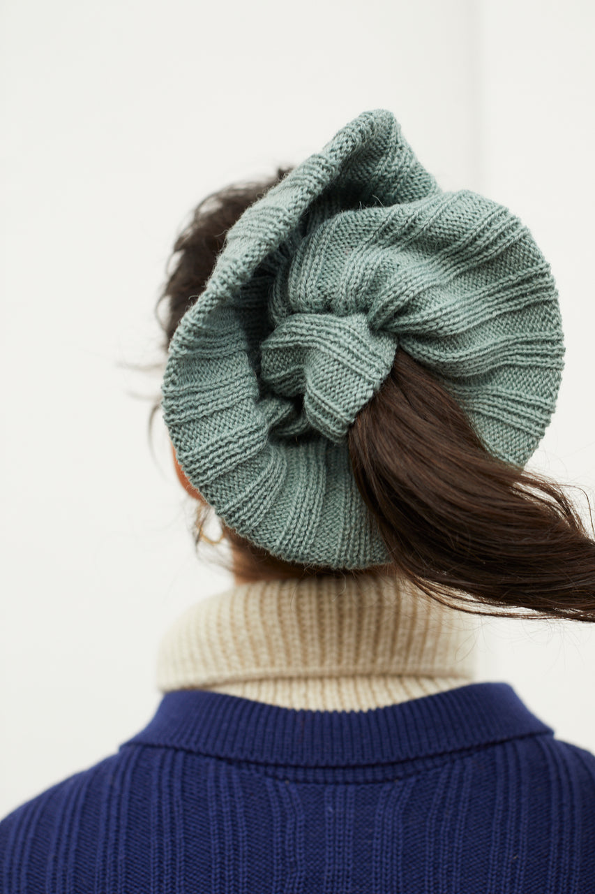 FLORES scrunchie / seaglass