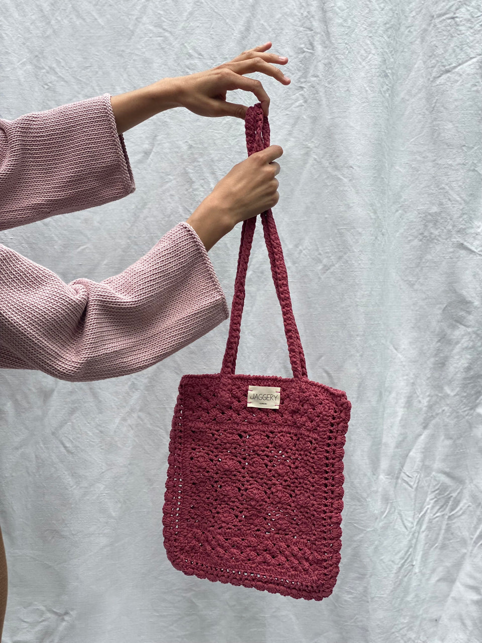 MERCADO crochet bag / organic cotton / raspberry