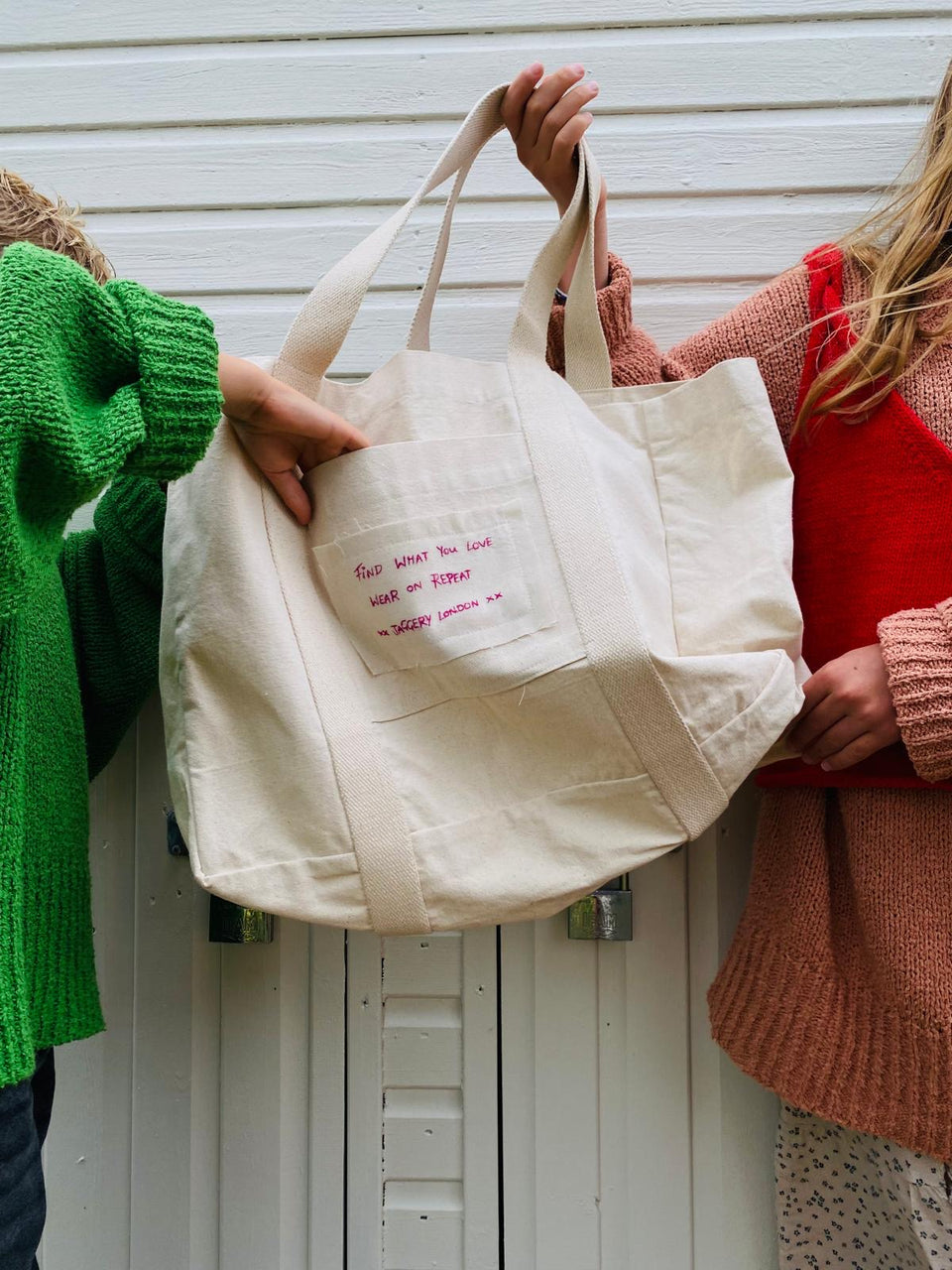 FIND WHAT YOU LOVE / bolsa de muchas cosas