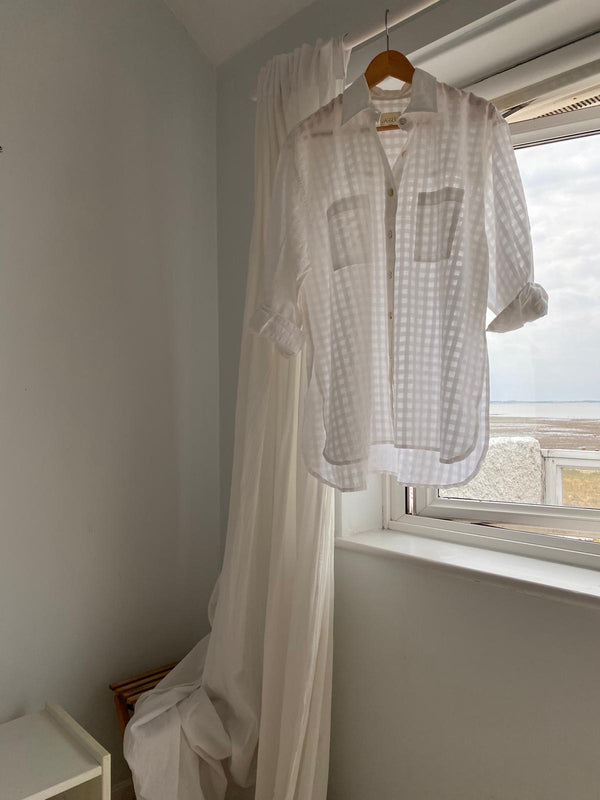 SANTIAGO big shirt / organic indian cotton / crema de coco sheer chequered