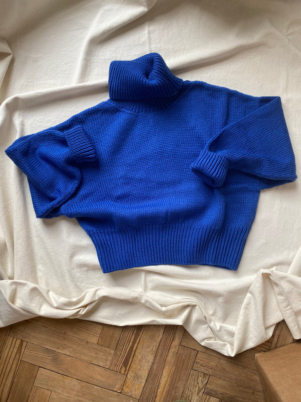 MINI NORA turtleneck jumper / highland wool / azul / sample / 2 size available