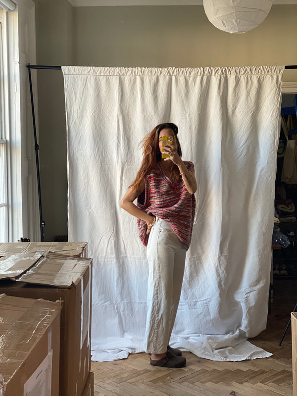 CONFETTI GRANDE v-neck vest / sweet paprika